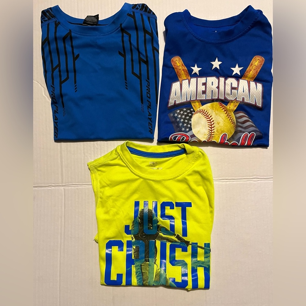 3 boys muscle shirts. Sz 4-5